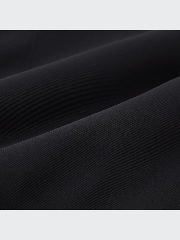 スマートスリムストレートパンツ（丈標準70～72cm）