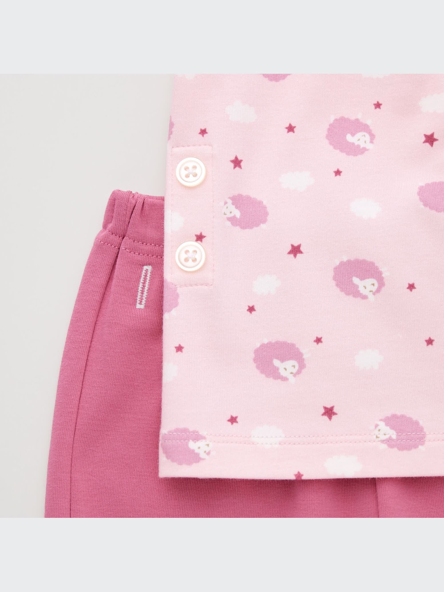 【ユニクロ】ぴょん　 パジャマ 120 ユニクロUT「ピングー」のベビーパジャマ＆レギンス、ドット柄や