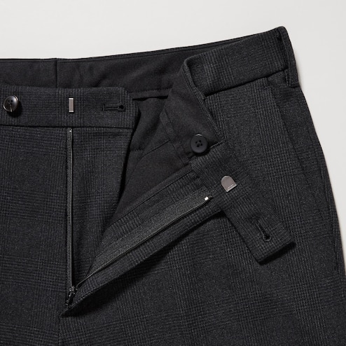 UNIQLO Philippines on X: Face lower temperatures in comfort when you  travel to cold places with our HEATTECH Warm Lined Pants. These bottoms  feature sleek and stylish fits with bio-warming HEATTECH fleece