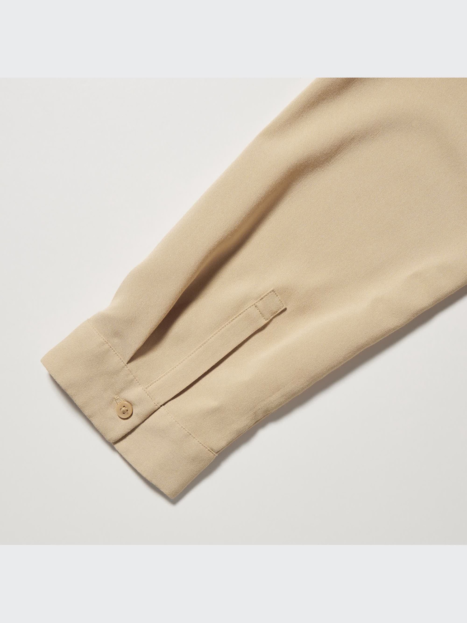 ♡ 6周年 80個 全て UNIQLO（ユニクロ）の「WOMEN レーヨンエアリーブラウス（長袖