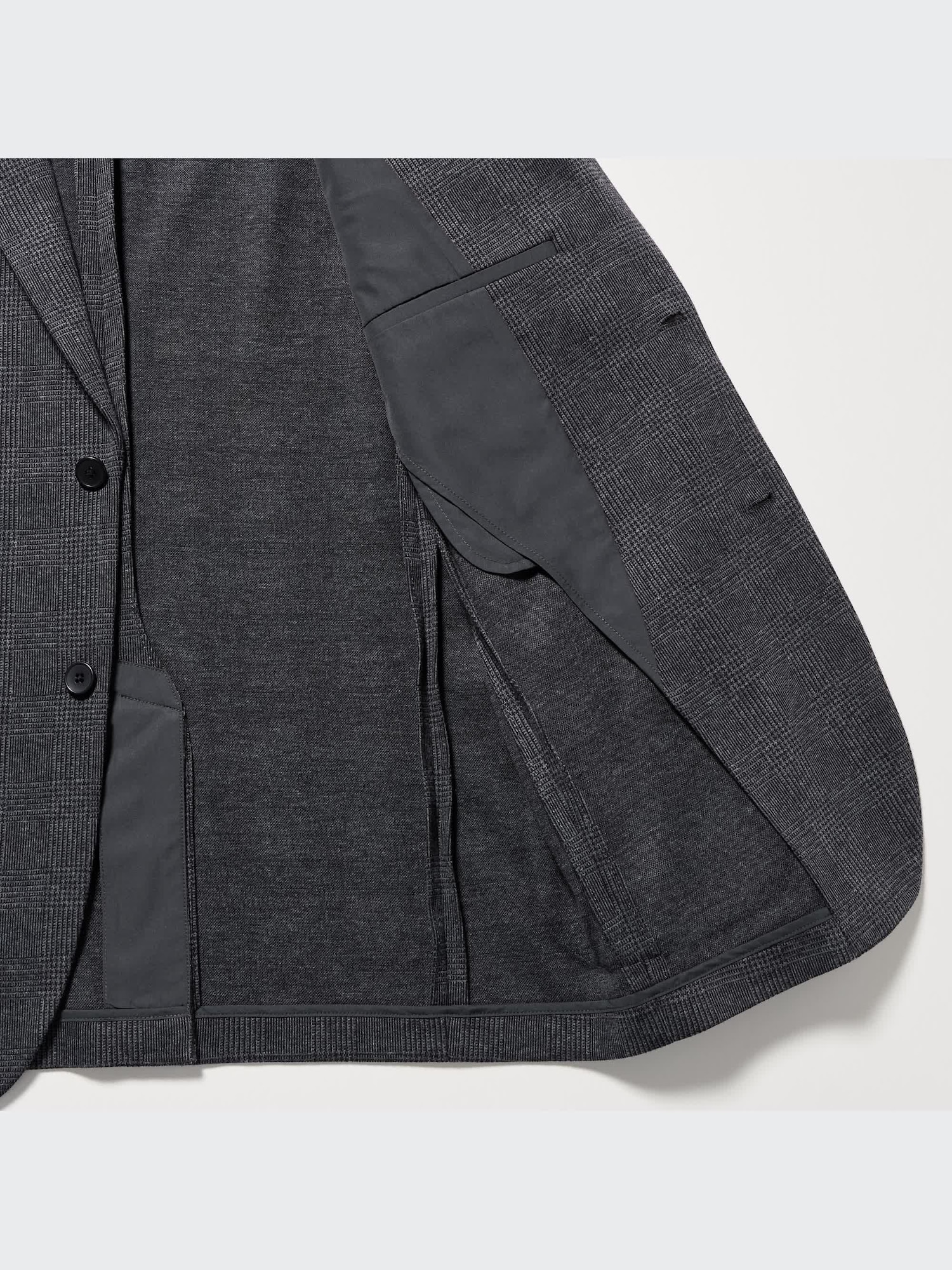 【タグ付き新品】UNIQLO コンフォート2Bジャケット/袖丈着丈短め XL コンフォート2Bジャケット/袖丈着丈短め｜ユニクロの通販｜&mall