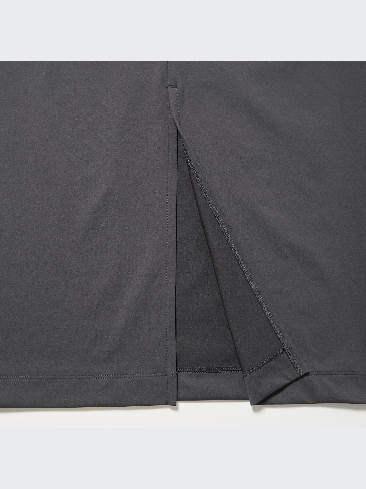 ユニクロ公式 | ウルトラストレッチアクティブナローマキシスカート