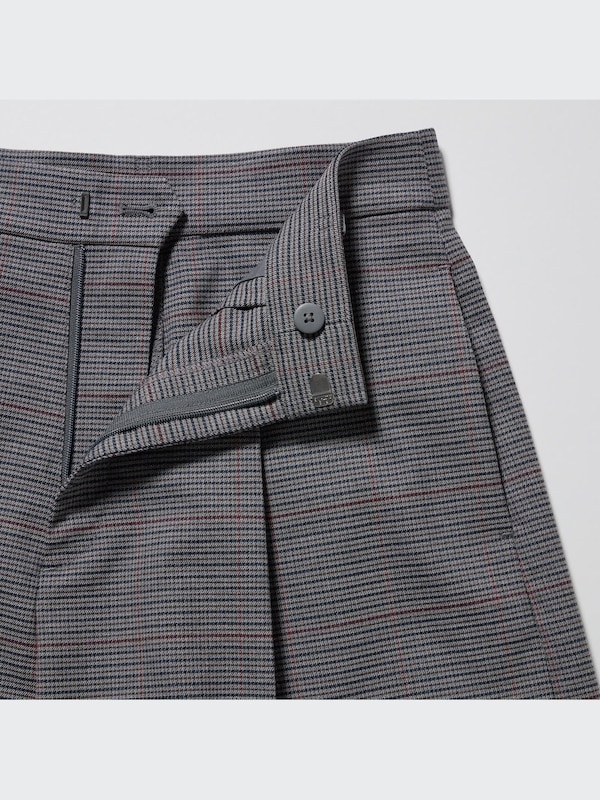 Celana Pendek Smart Lipit (Kotak)