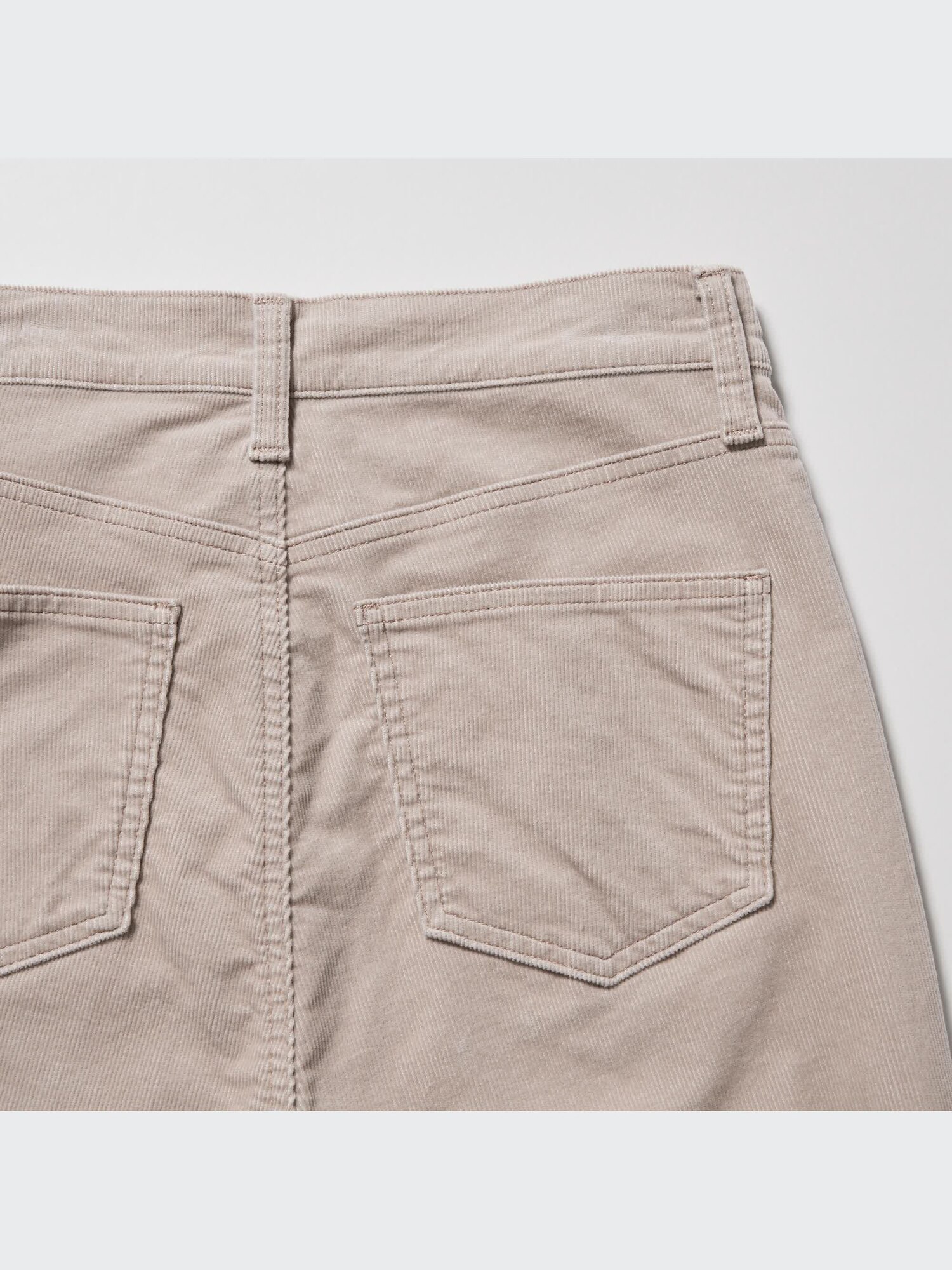 ユニクロ公式 | コーデュロイスリムフレアパンツ（丈短め68.5cm）