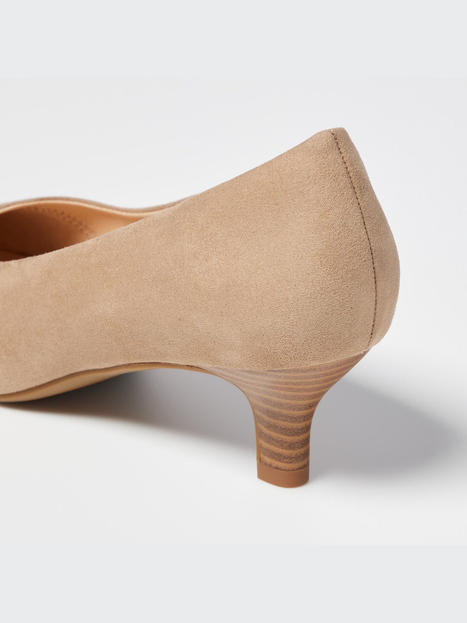 ユニクロ公式 | コンフィールタッチパンプス