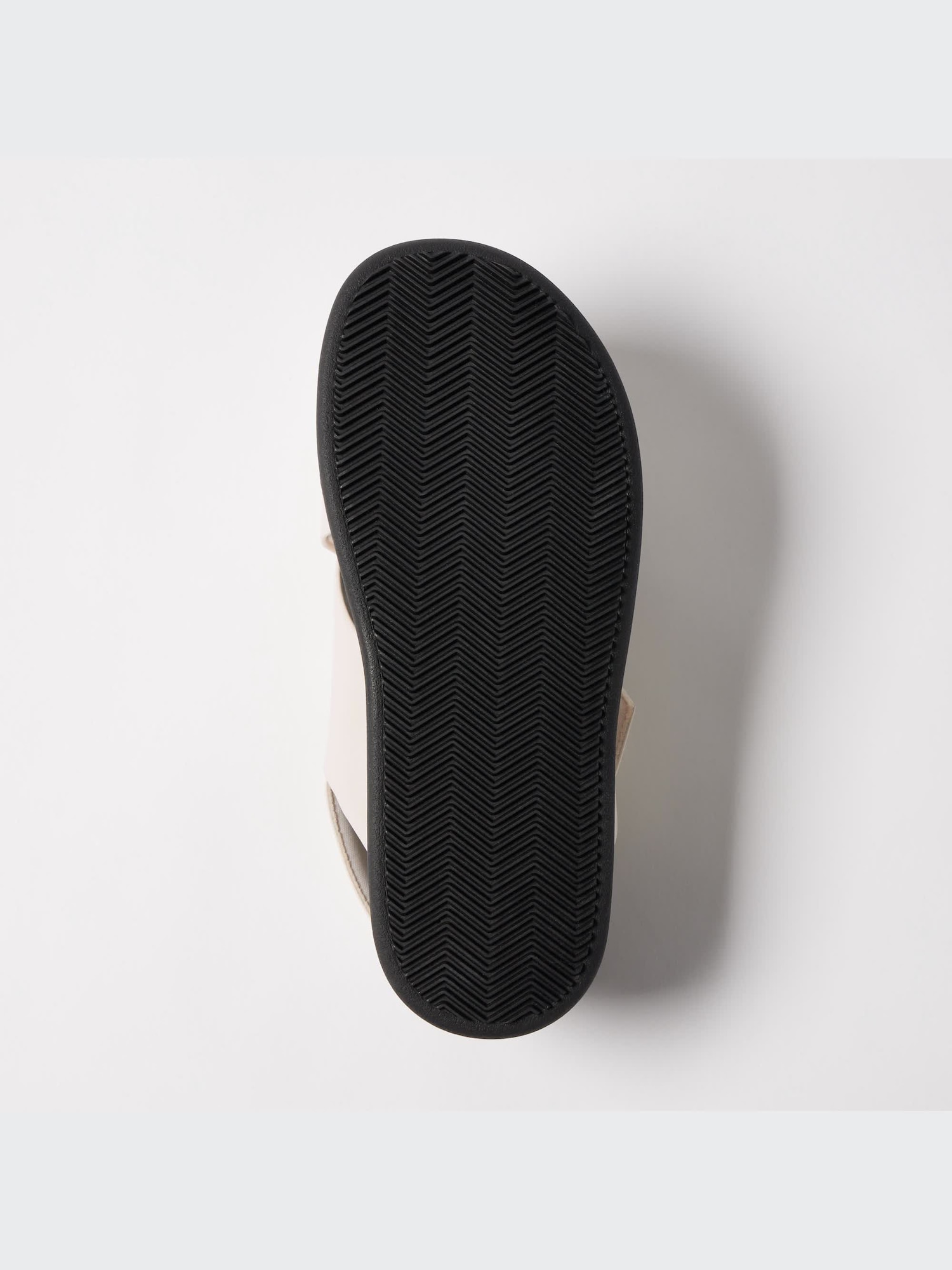 2点セット ユニクロ公式 | コンフィールタッチナローバックストラップサンダル