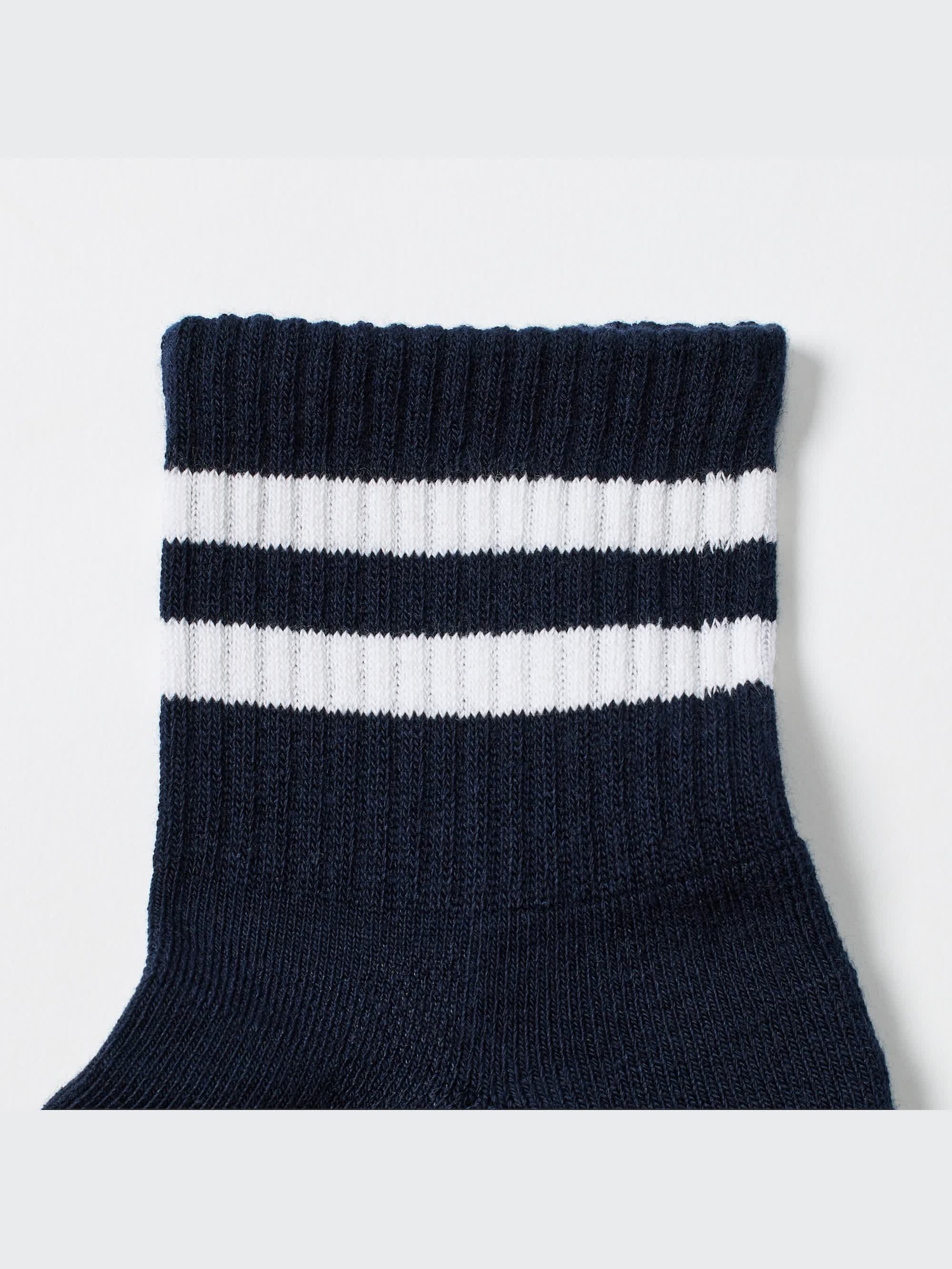 Aページ ユニクロ公式 | レギュラーソックス（パイルライン・3足組）