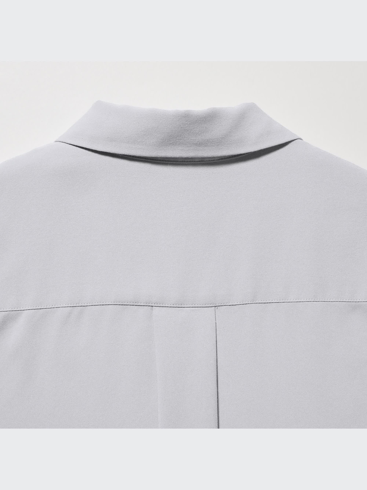 キュプラレーヨンスキッパーカラーブラウス UNIQLOおすすめ！涼しい夏のレーヨンスキッパーカラーブラウス