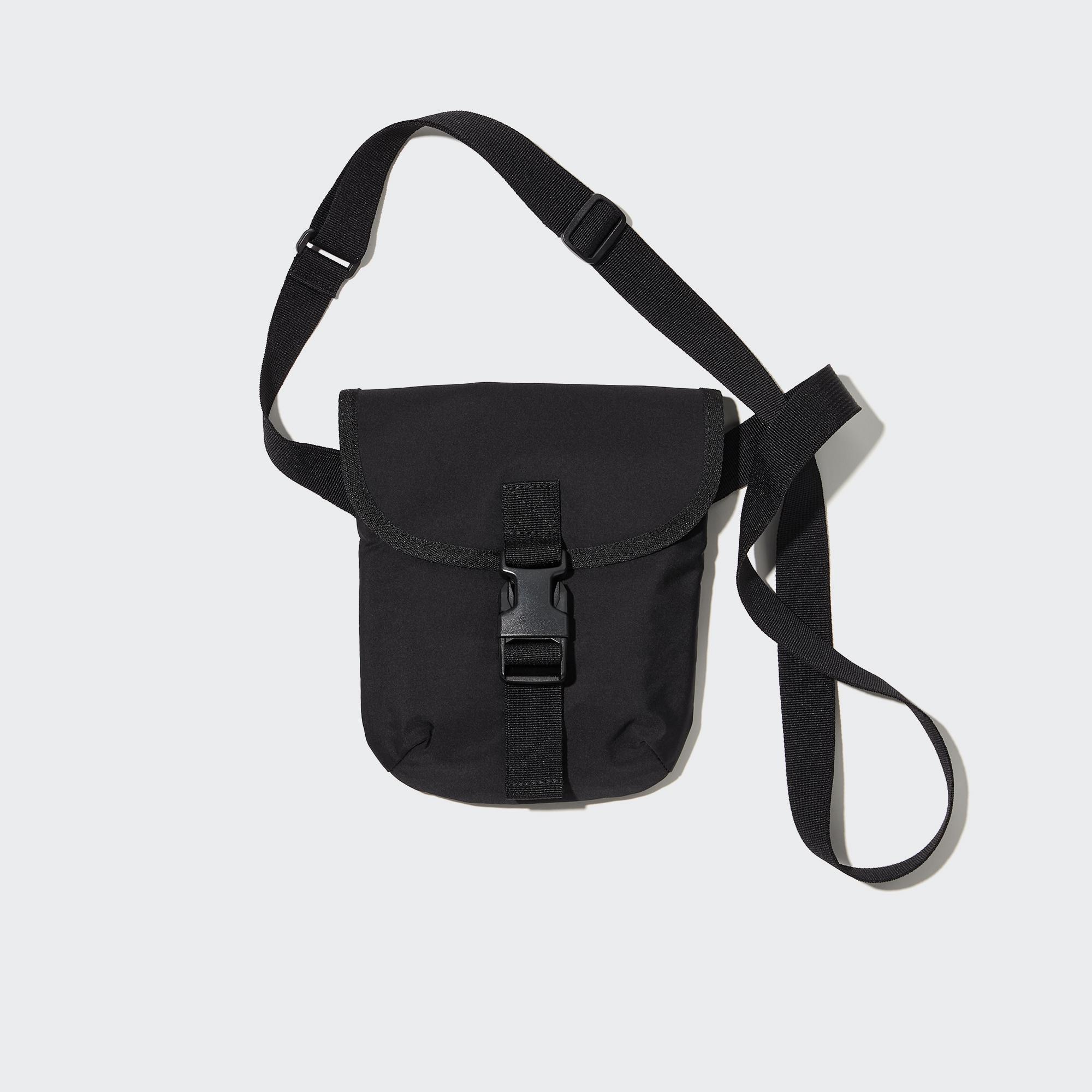 Uniqlos Shoulder Bag Is Officially 2023s Hottest Item  Who What Wear UK