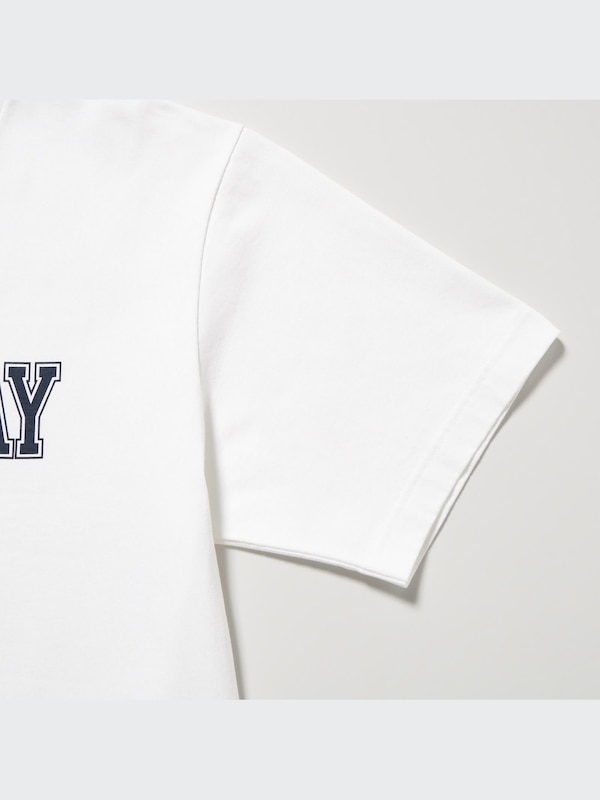ニューヨークウィークエンドトリップ UT グラフィックTシャツ（半袖・レギュラーフィット）