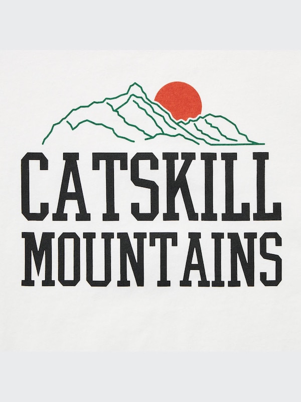 ニューヨークウィークエンドトリップ UT グラフィックTシャツ（半袖・レギュラーフィット）