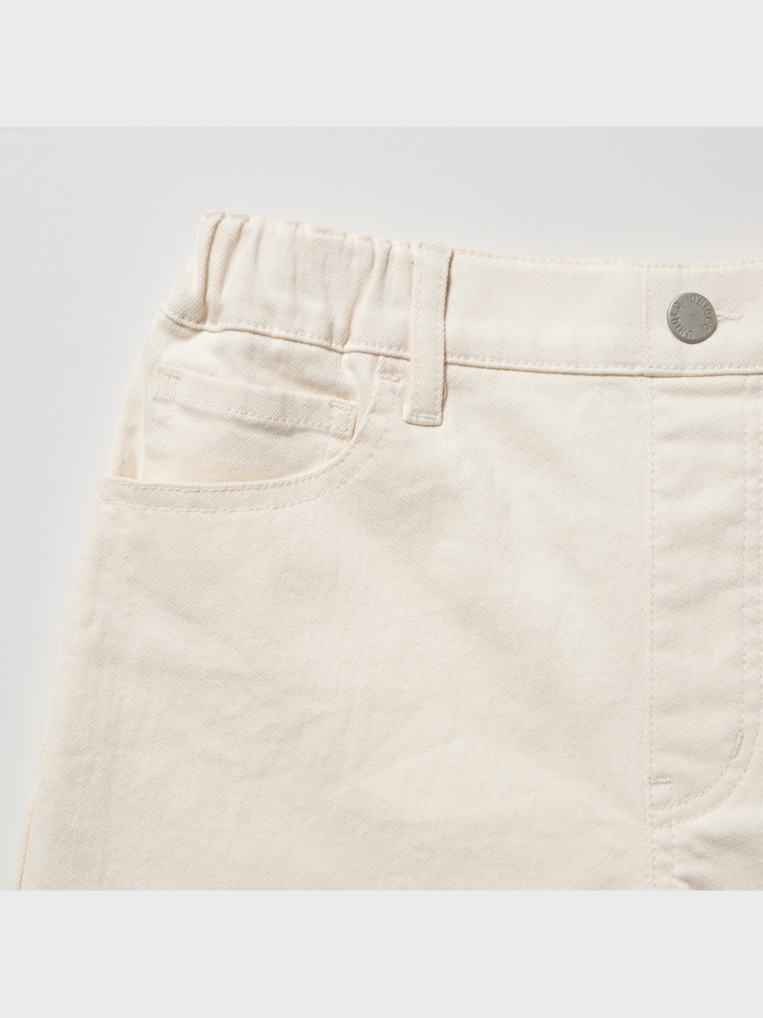 UNIQLO ホワイトショートパンツ　73センチ UNIQLO ホワイトショートパンツ 73センチ