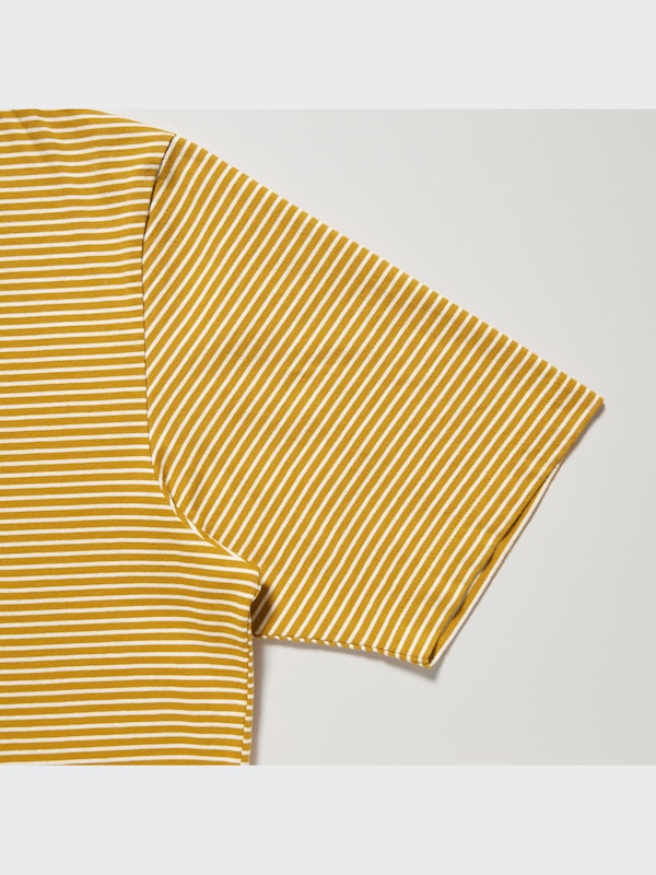 T-Shirt Oversize Garis Lengan Half