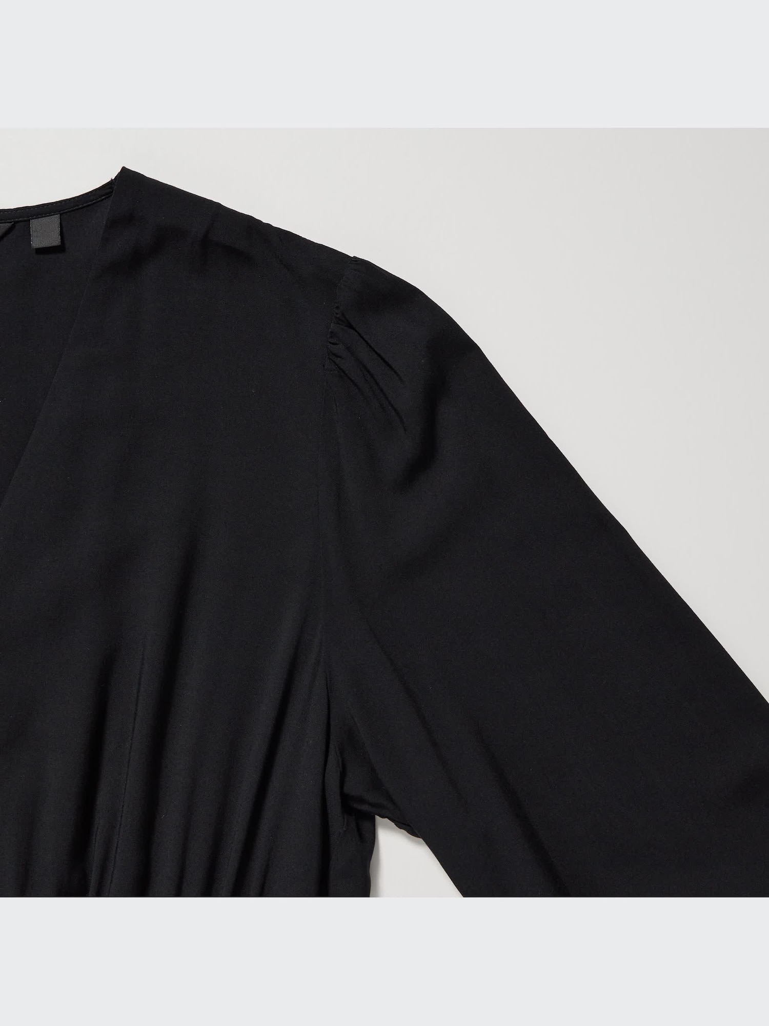 MIU MIU XS 黒Vネック長袖フレアワンピース MIU MIU XS 黒Vネック長袖フレアワンピース
