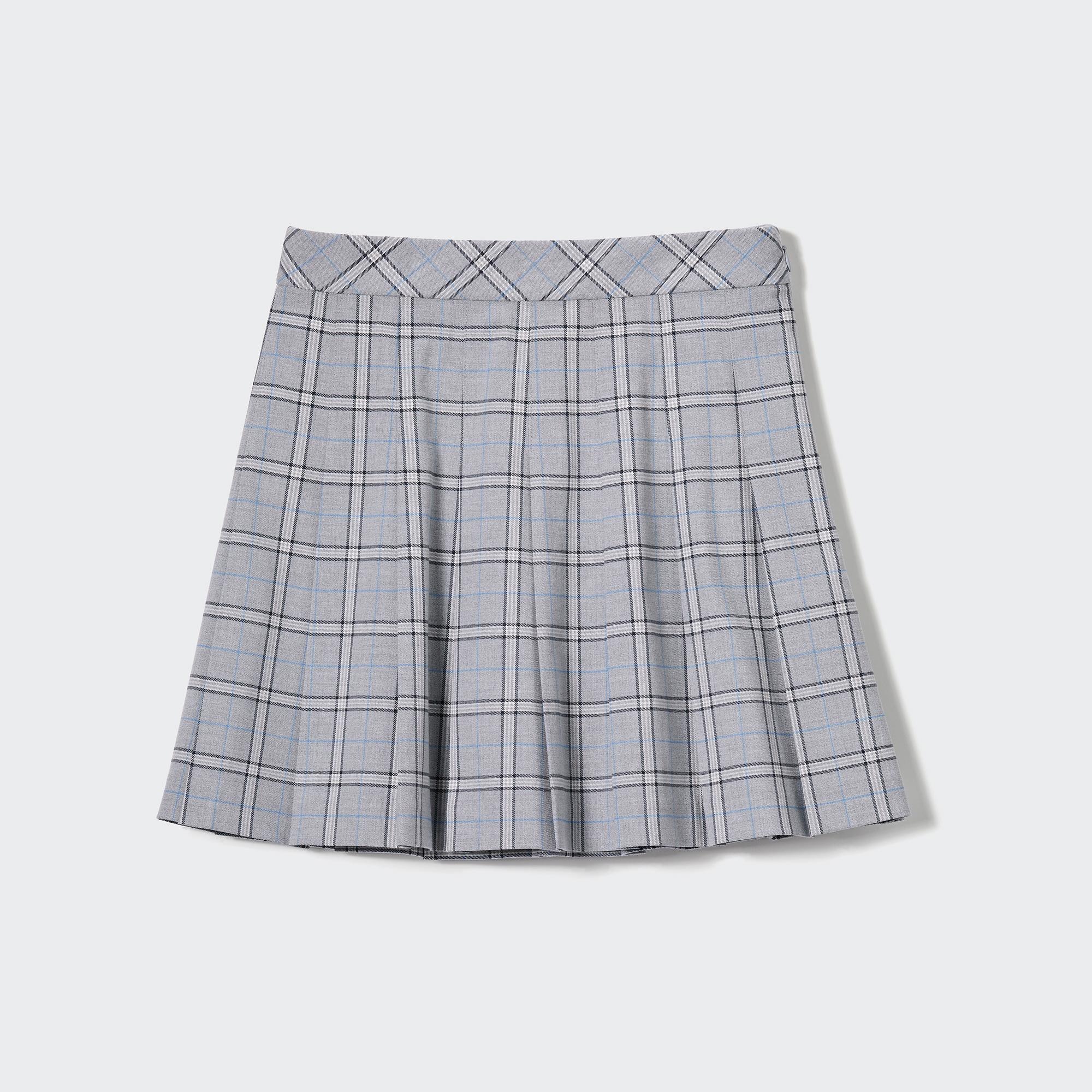 Pleated plaid mini hotsell skirt in bulk