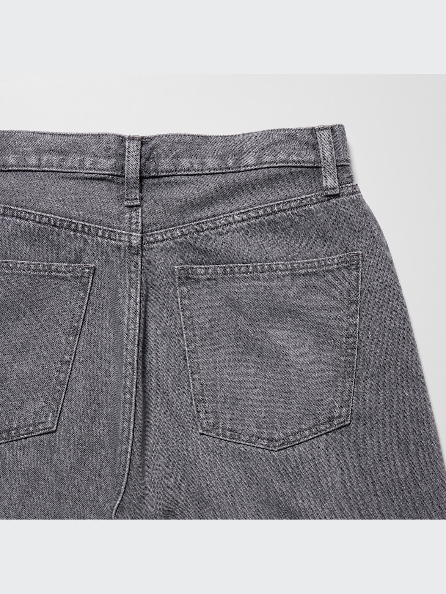 ユニクロ公式 | ボーイフレンドテーパードジーンズ（アンクル丈・丈