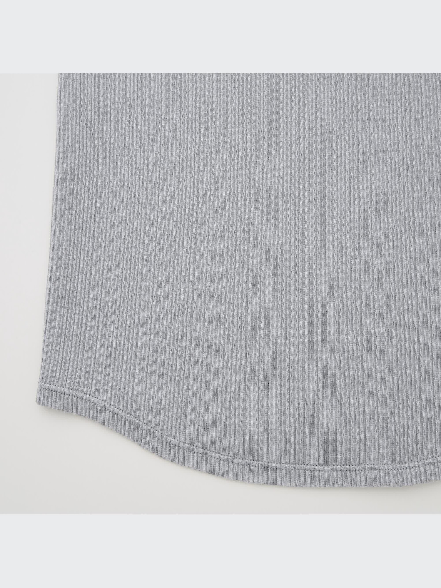 ユニクロ公式 | シームレスブラキャミソール