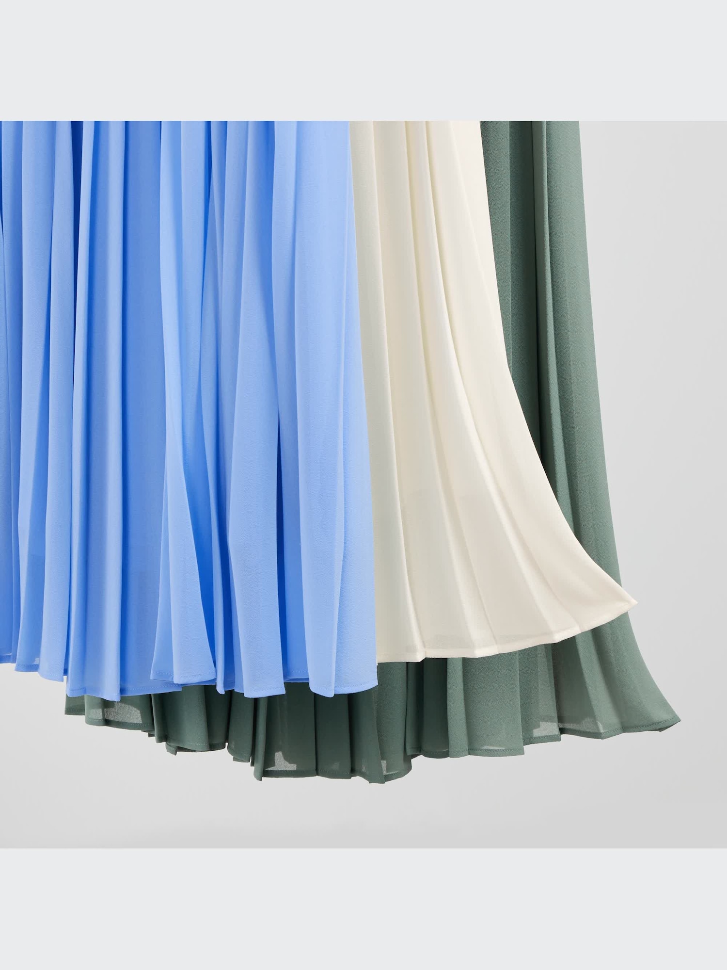 ユニクロ公式 | シフォンプリーツスカート（丈標準78～82cm）