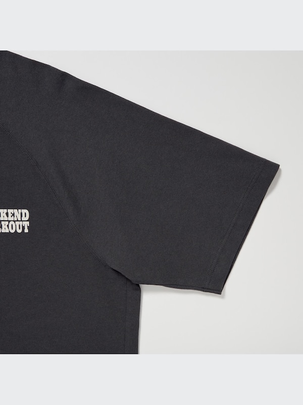 レトロ ピーナッツ UT グラフィックTシャツ（半袖・オーバーサイズフィット）