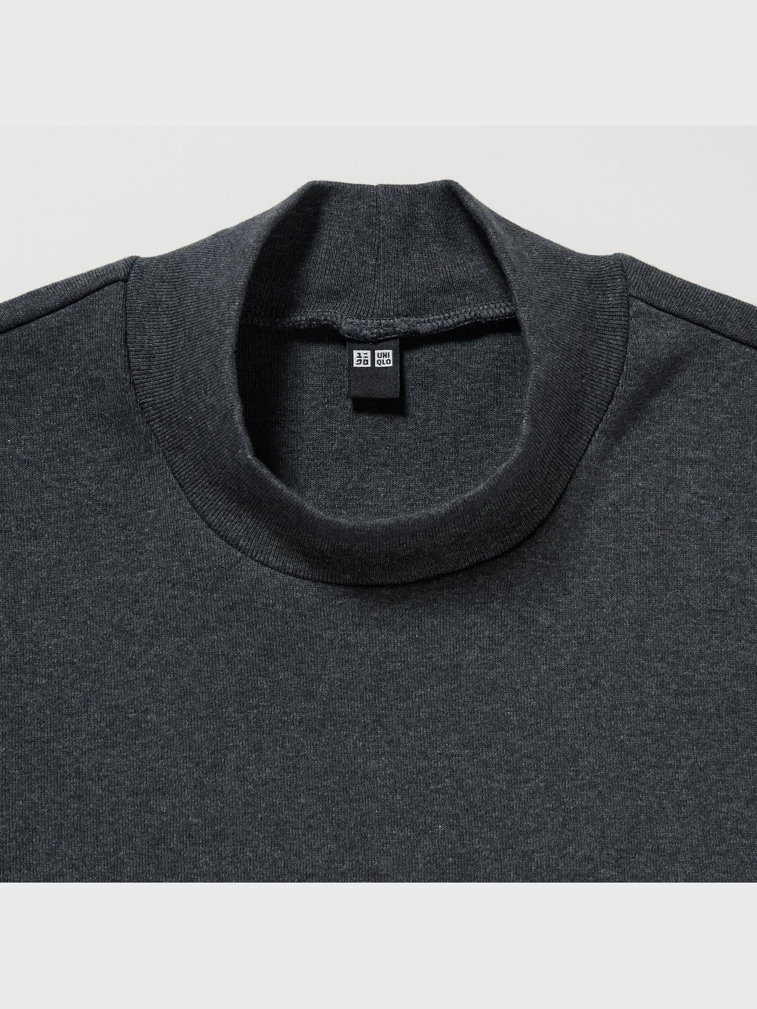 ユニクロ公式 | ハイネックT（5分袖）