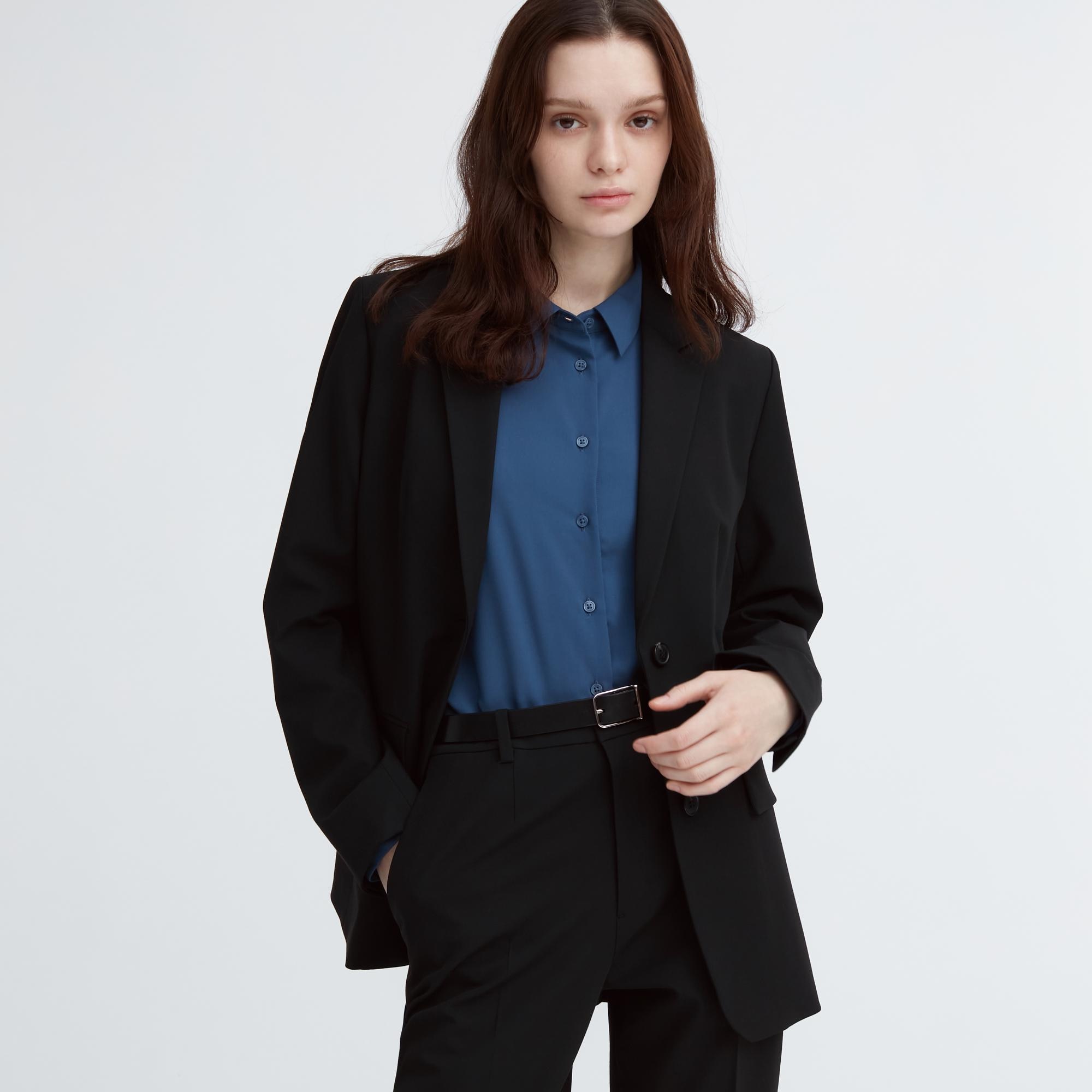 Buy Women Black Solid Hooded Full Sleeve Heating Jacket Online in India -  Monte Carlo