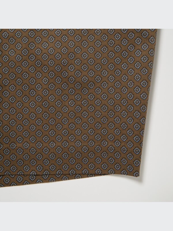 Celana Pendek Stretch Slim Fit Motif