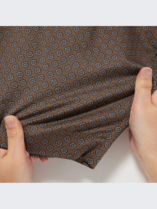 Celana Pendek Stretch Slim Fit Motif