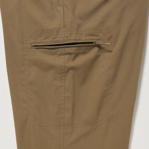 Uniqlo Heattech Warm Lined Cargo Pants, Men's Fashion, Bottoms, Trousers on  Carousell