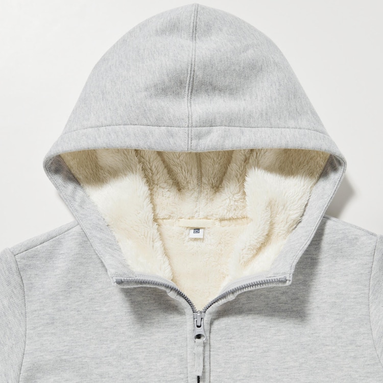 Cuffs designed to block out the cold.