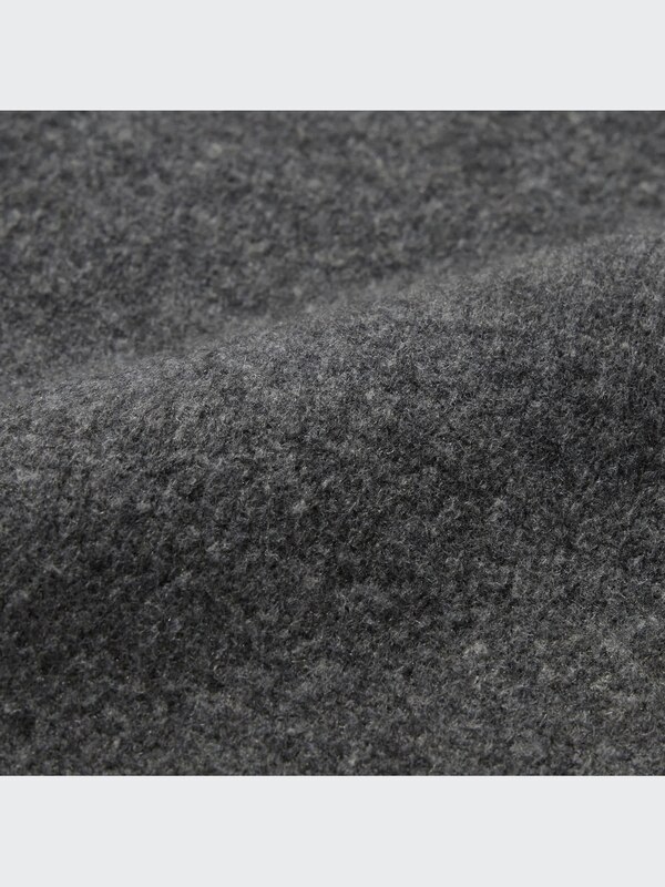 Sweater Souffle Yarn Kerah Tinggi Lengan Panjang