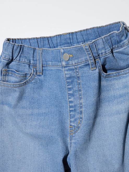 VẬN CHUYỂN QUẦN JEANS TỪ VIỆT NAM ĐI CANADA – GIẢI PHÁP AN TOÀN CHO HÀNG MAY MẶC