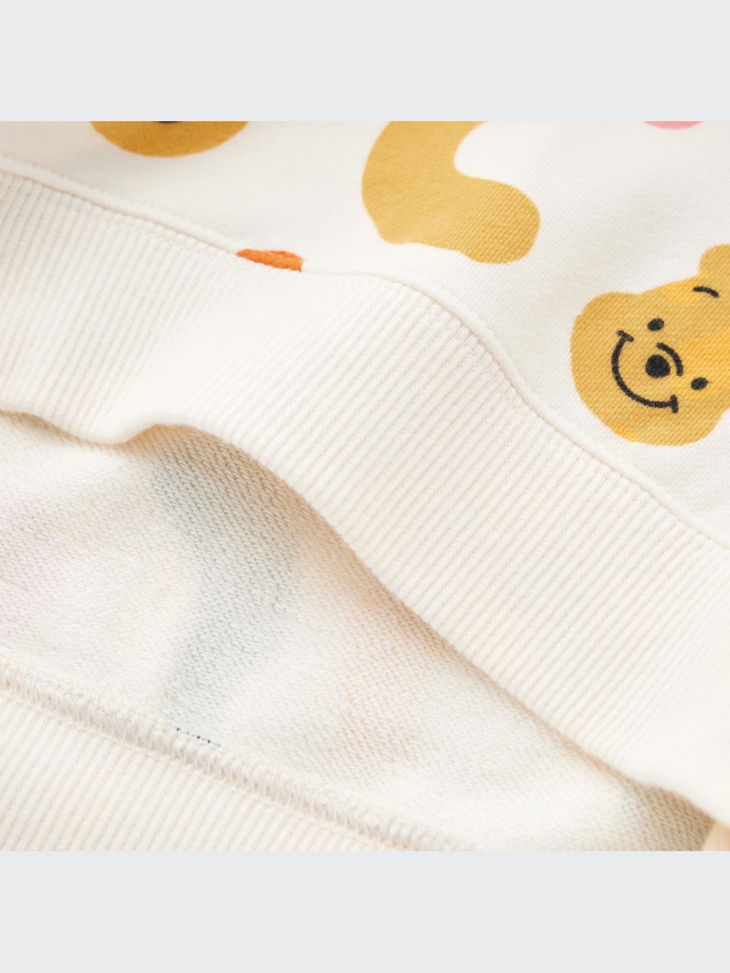 ユニクロ公式 | ブリング ア スマイル ウィズ ディズニー スウェットシャツ