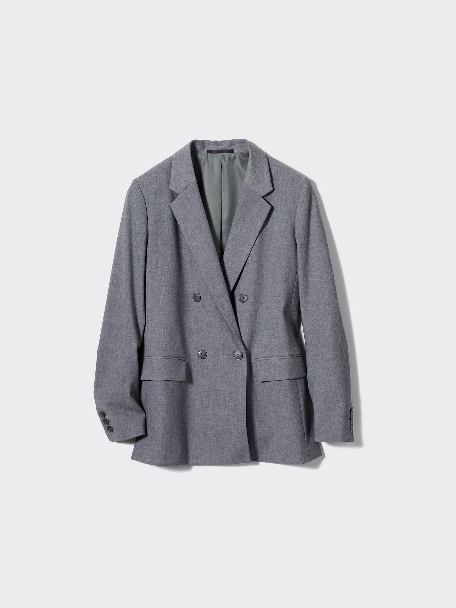 ダブルジャケット、3Dカシミヤクルーネックセーター」の着用