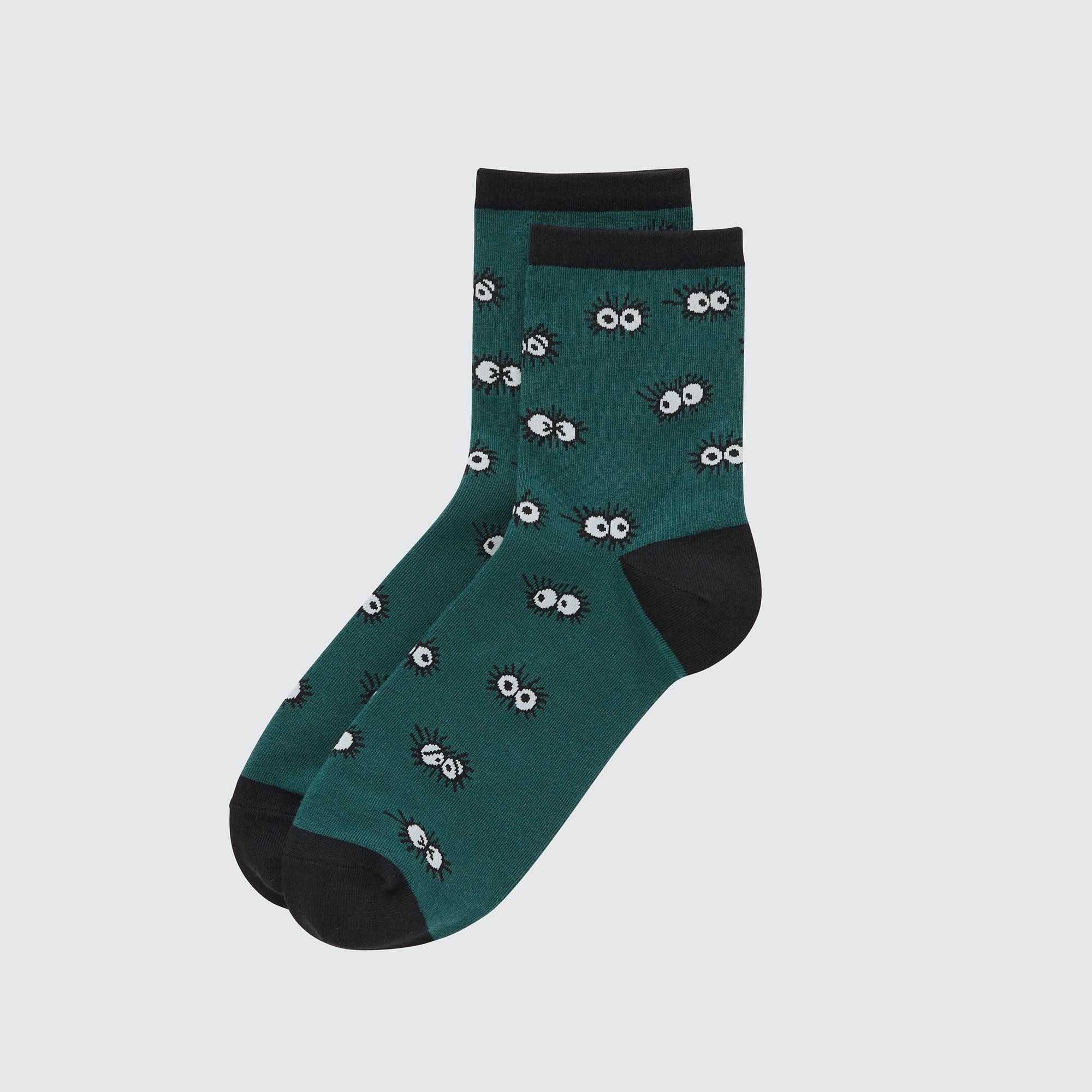 Uniqlo socks deals