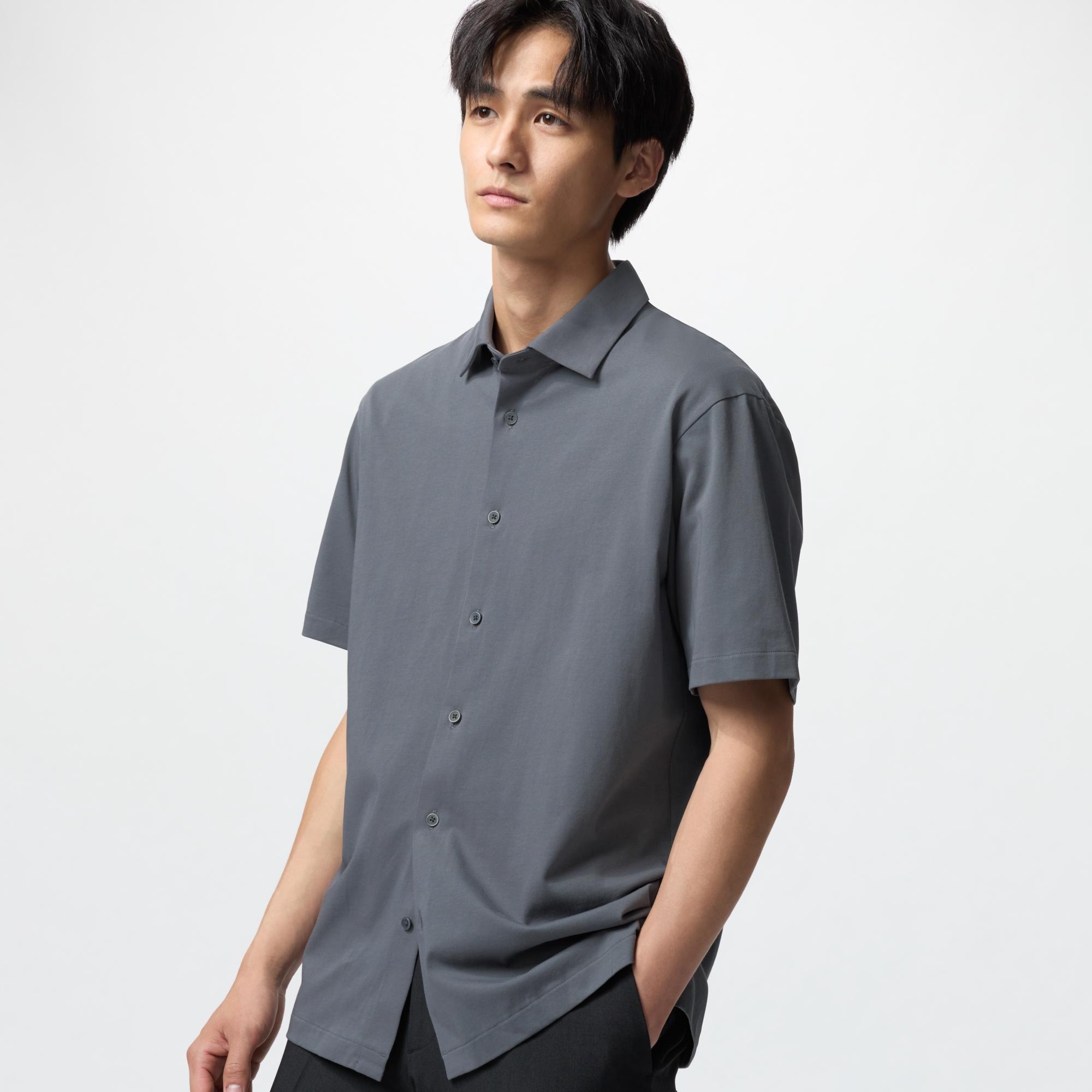 image.uniqlo.com/UQ/ST3/AsianCommon/imagesgoods/46...