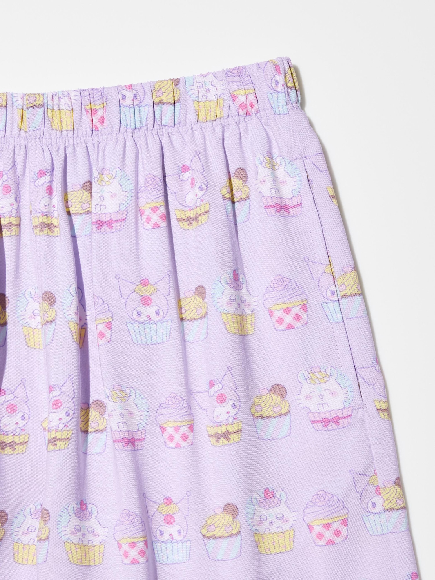 りらこ♡様御購入品♡ ユニクロ公式 | GIRLS ちいかわ × サンリオキャラクターズ