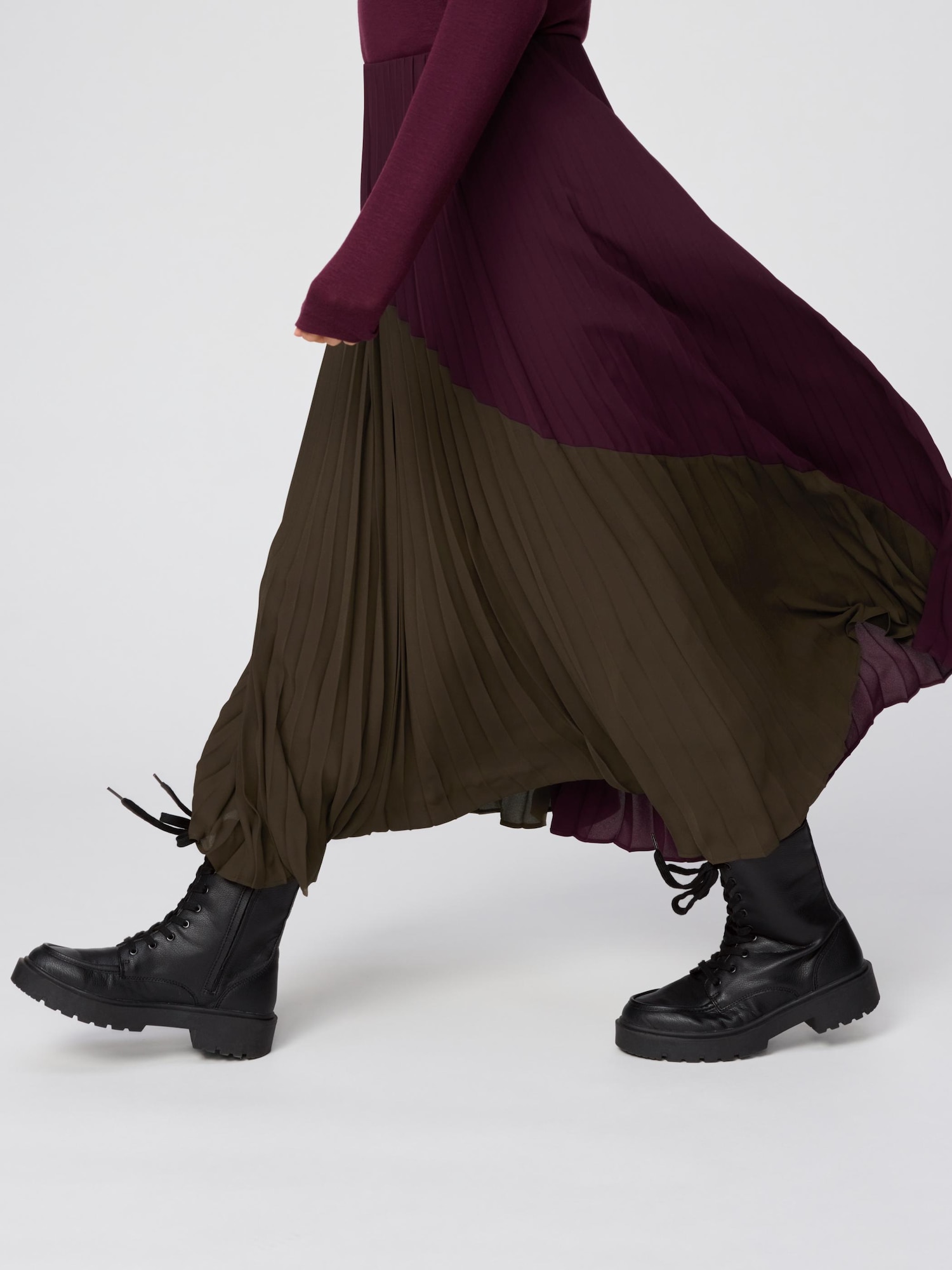 ユニクロ公式 | レースアップショートブーツ