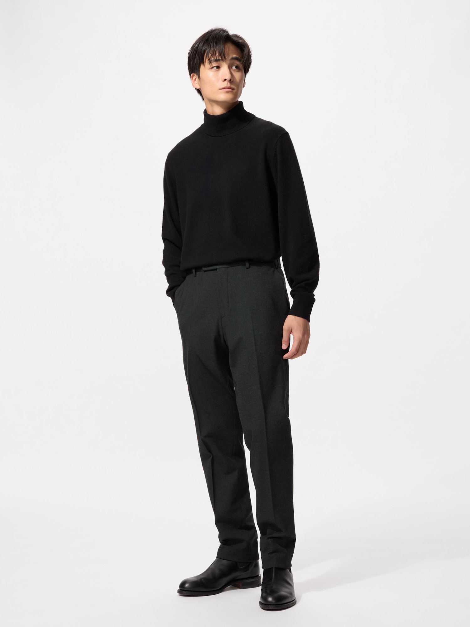 未使用タグ付き UNIQLOヒートテックスマートパンツ L W82cm 黒
