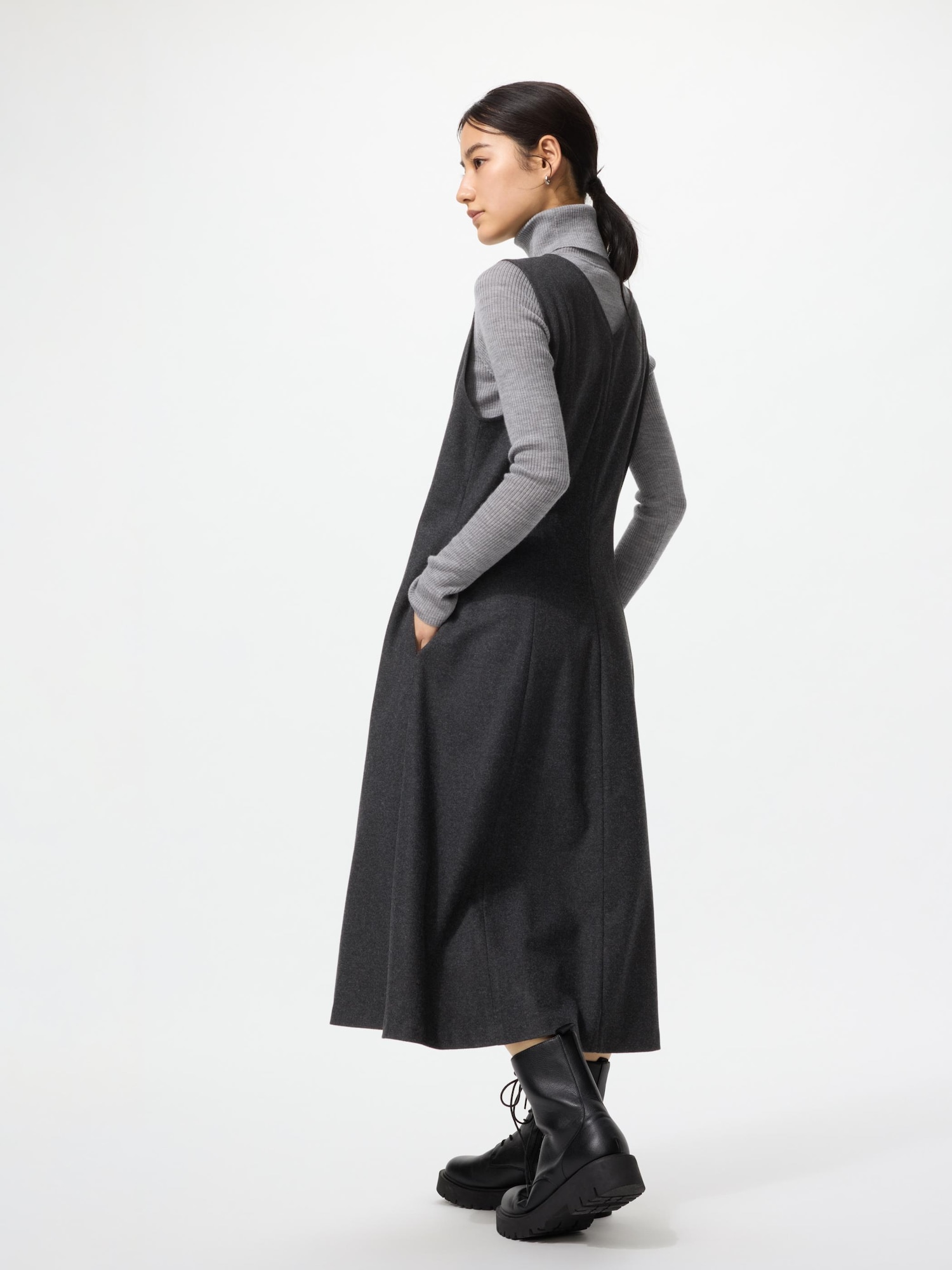 ユニクロ公式 | ブラッシュドジャージーワンピース/丈短め