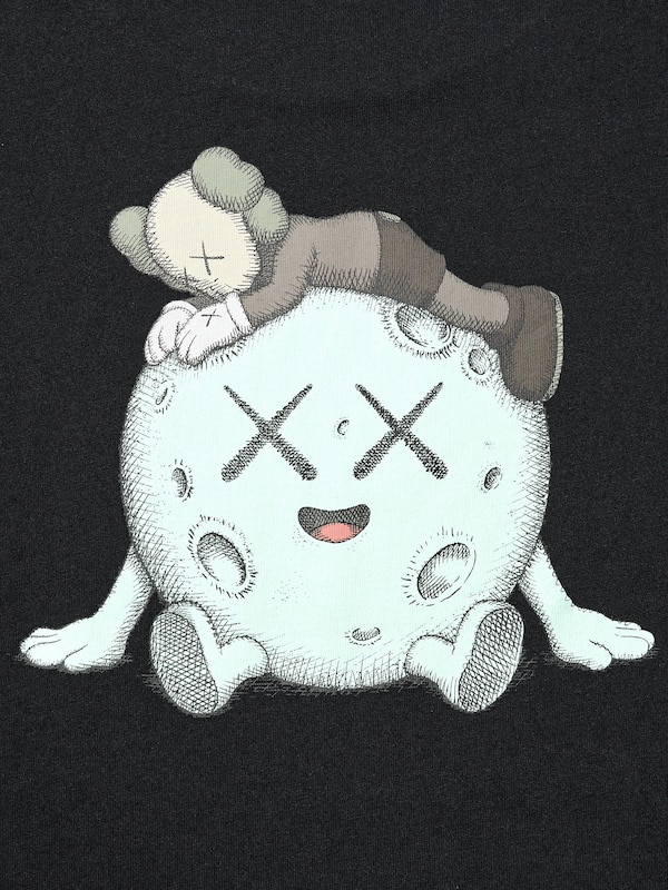 KIDS KAWS UNIVERSE UT(그래픽T)A