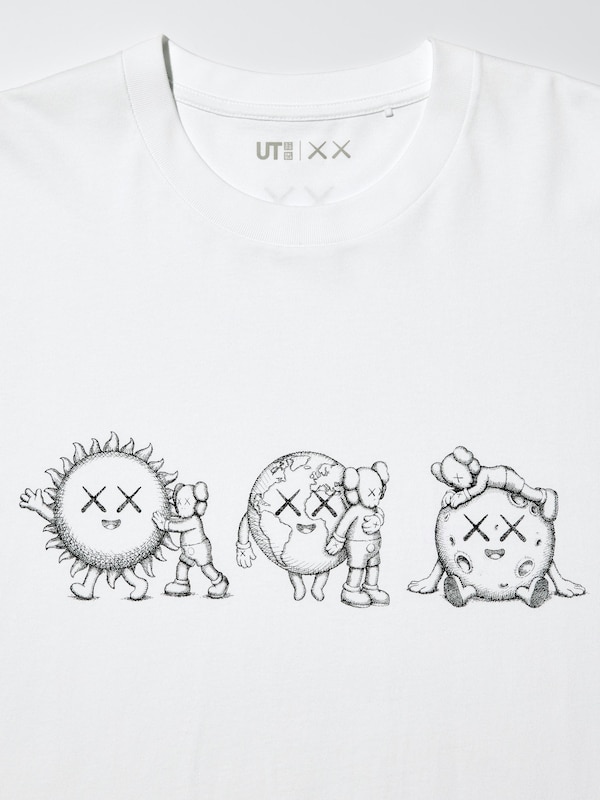 KAWS UNIVERSE UT(그래픽T)D