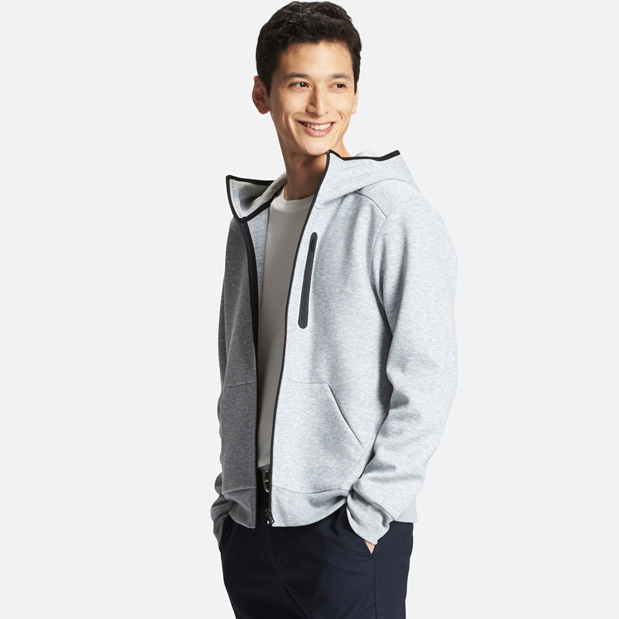 uniqlo zip up hoodie