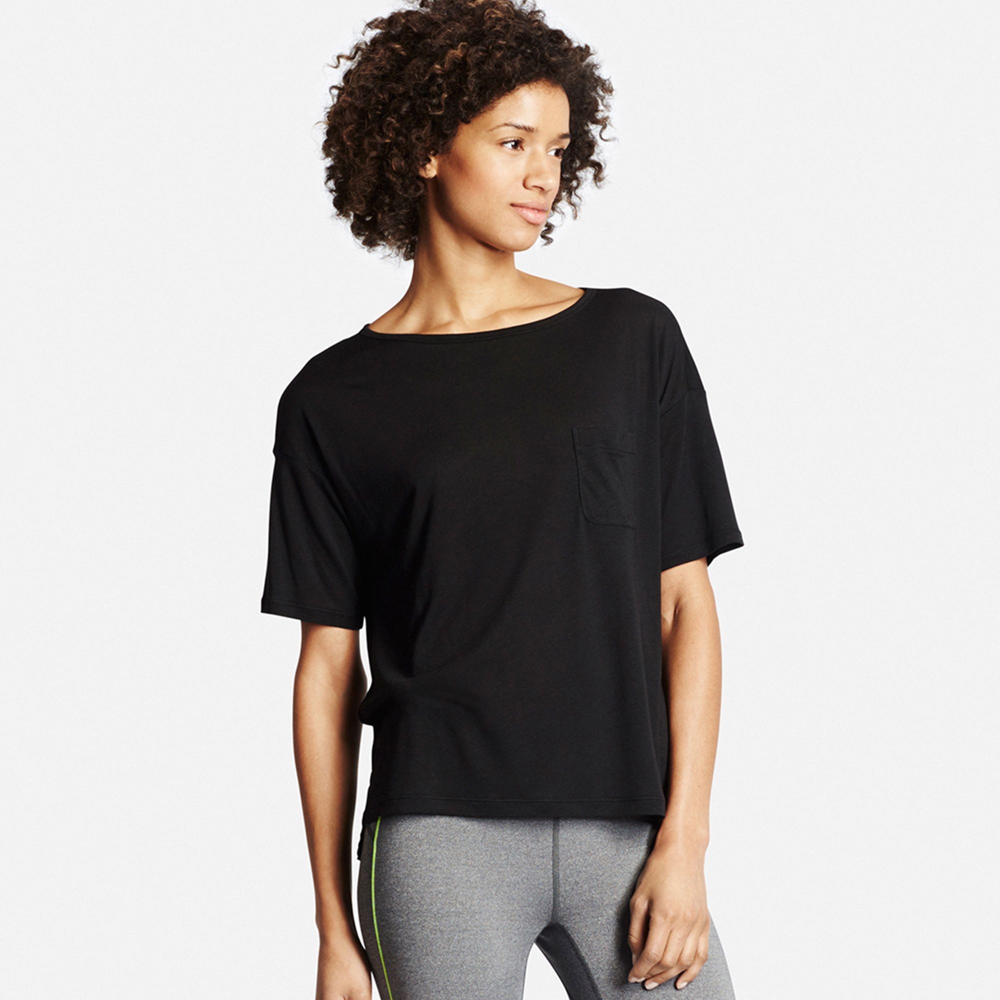 uniqlo boxy tee