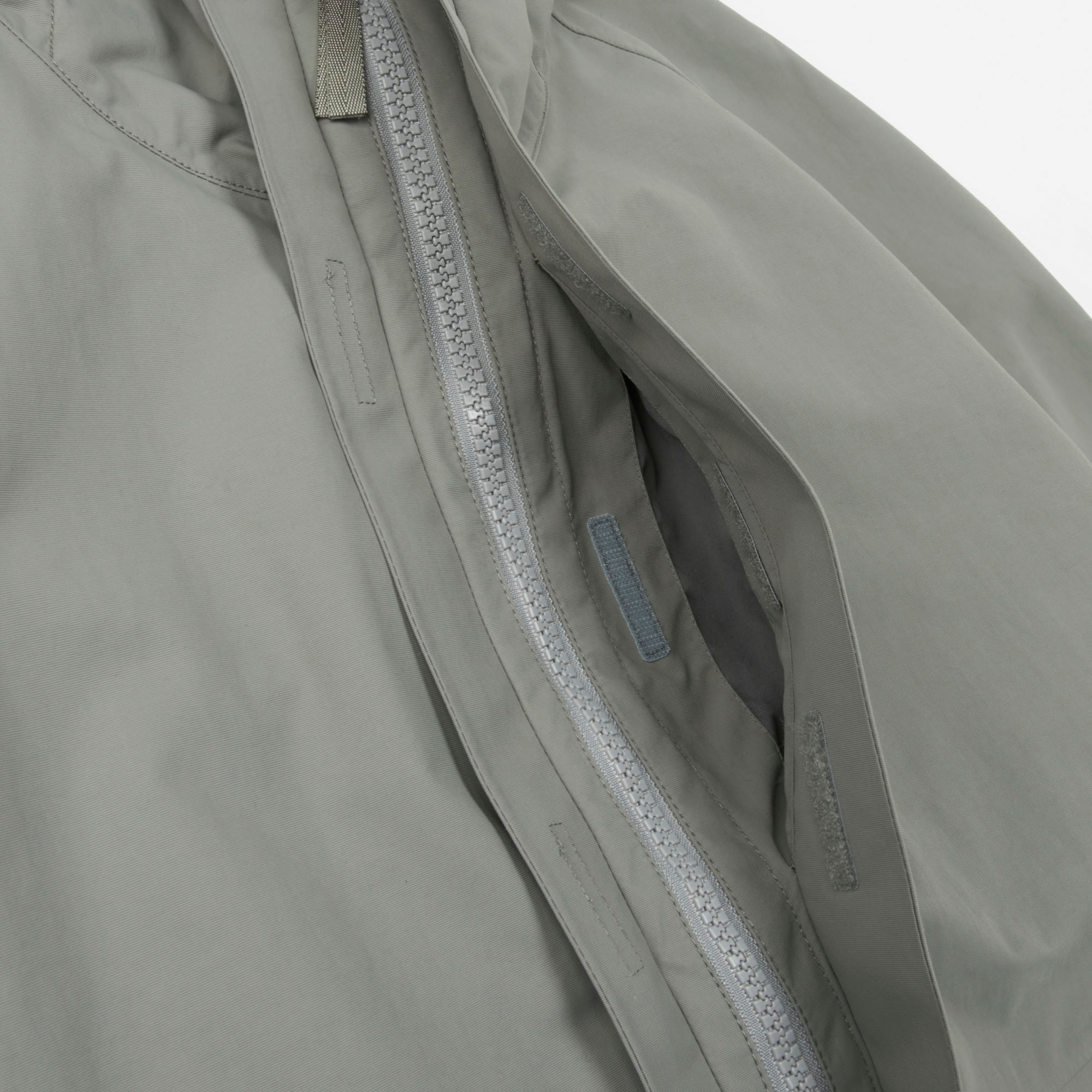 uniqlo u blocktech jacket