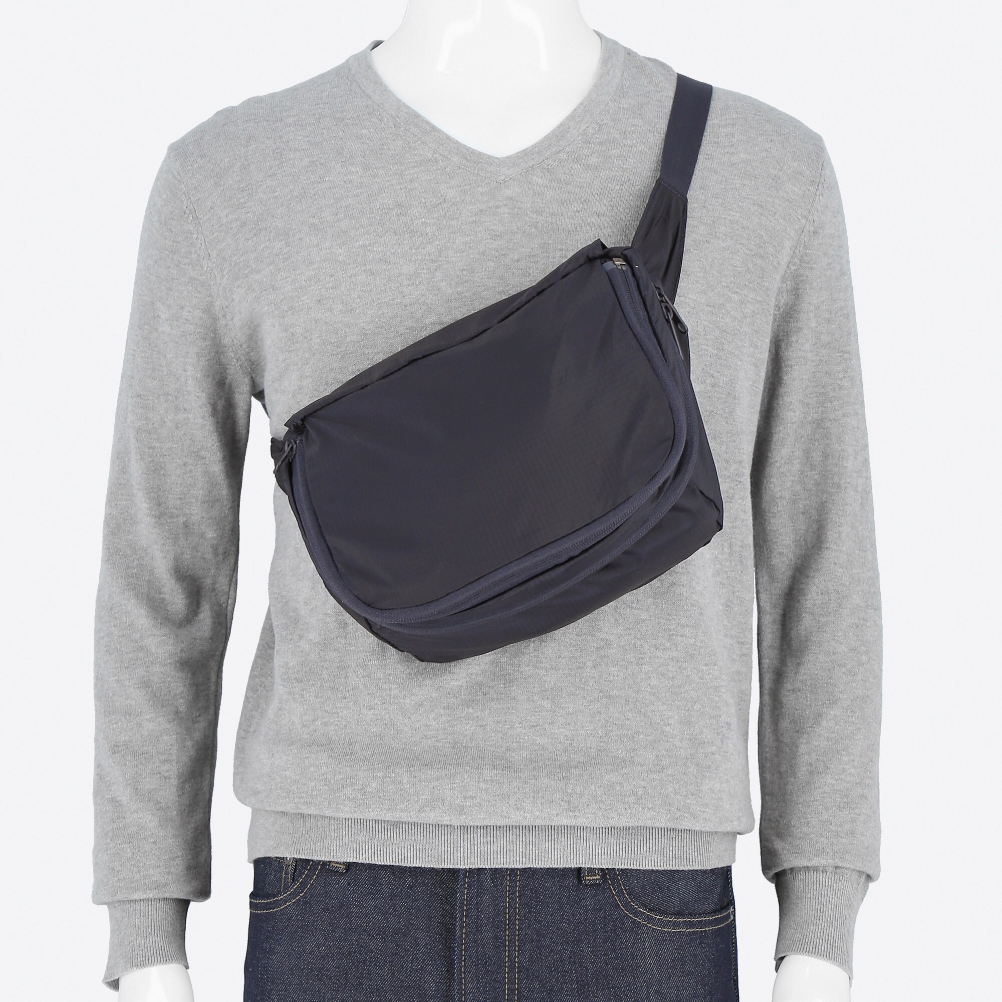 uniqlo packable backpack