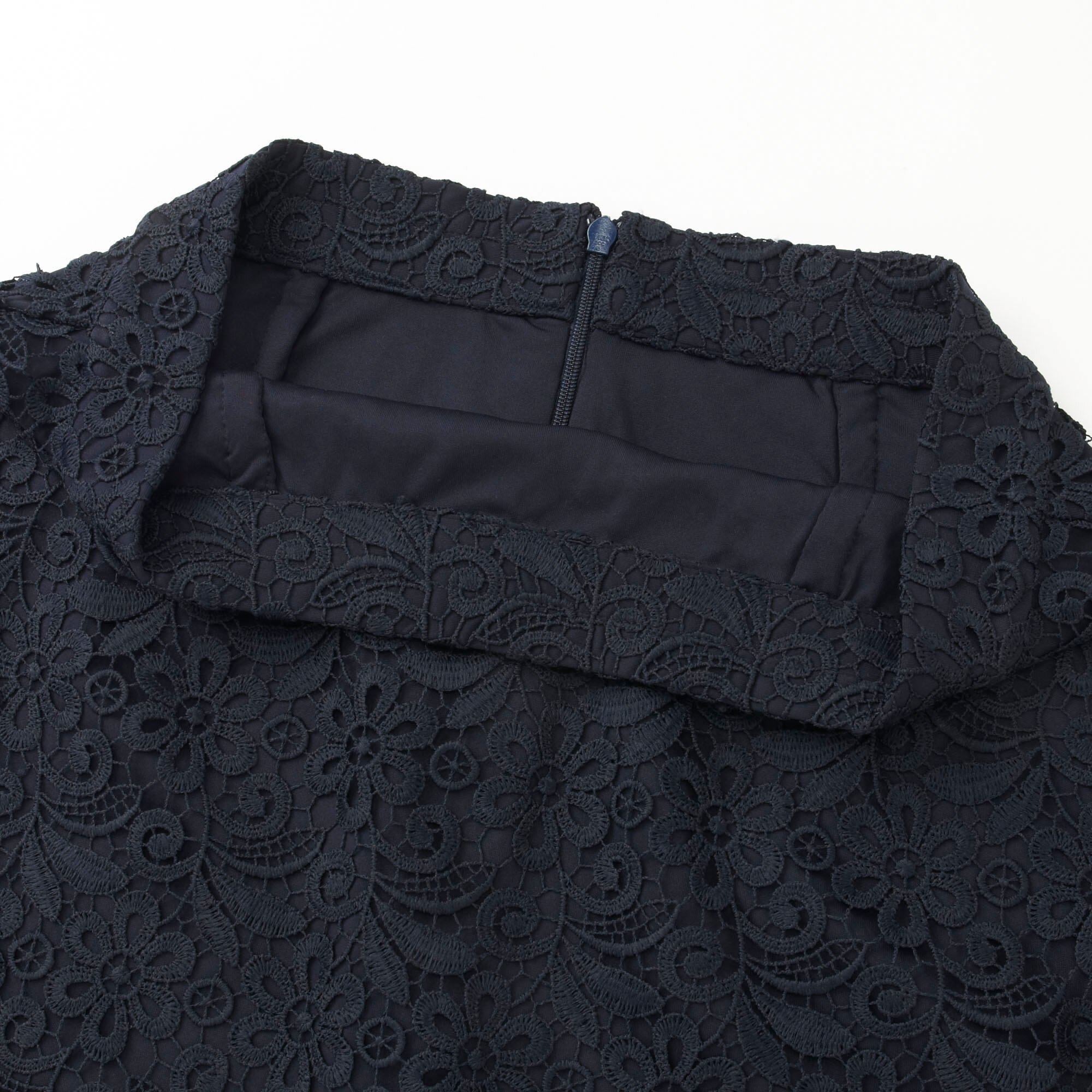 uniqlo white lace skirt