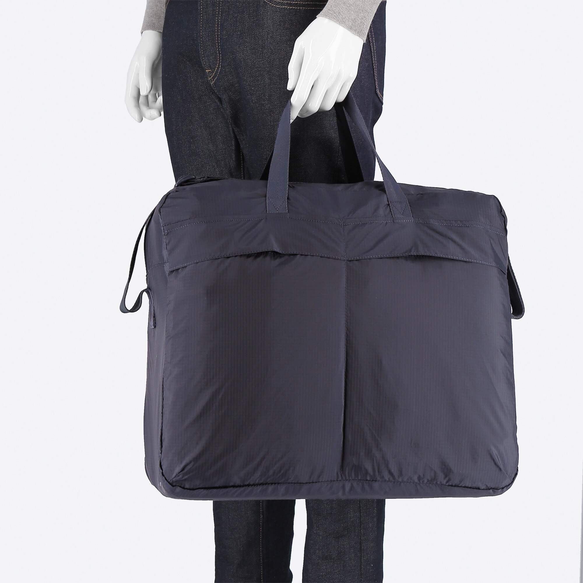 uniqlo packable bag