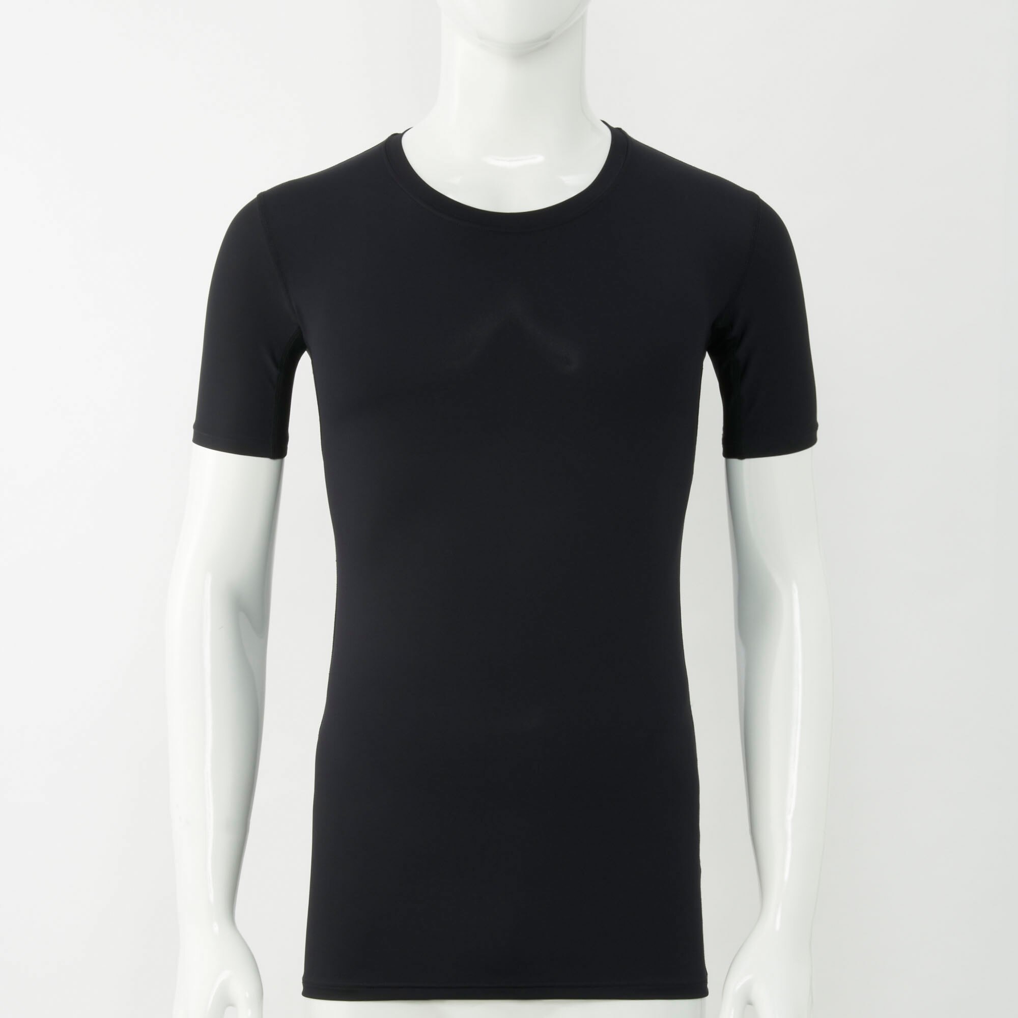 uniqlo men's black t shirt