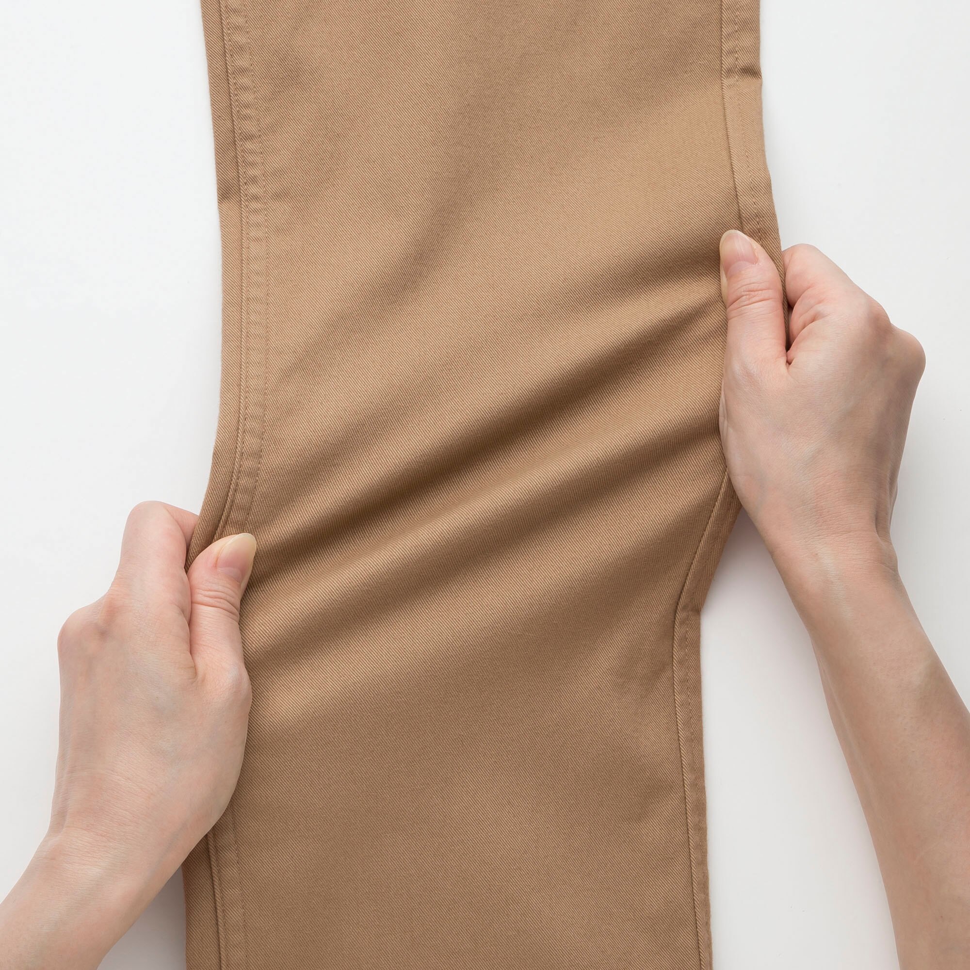 chino pants uniqlo