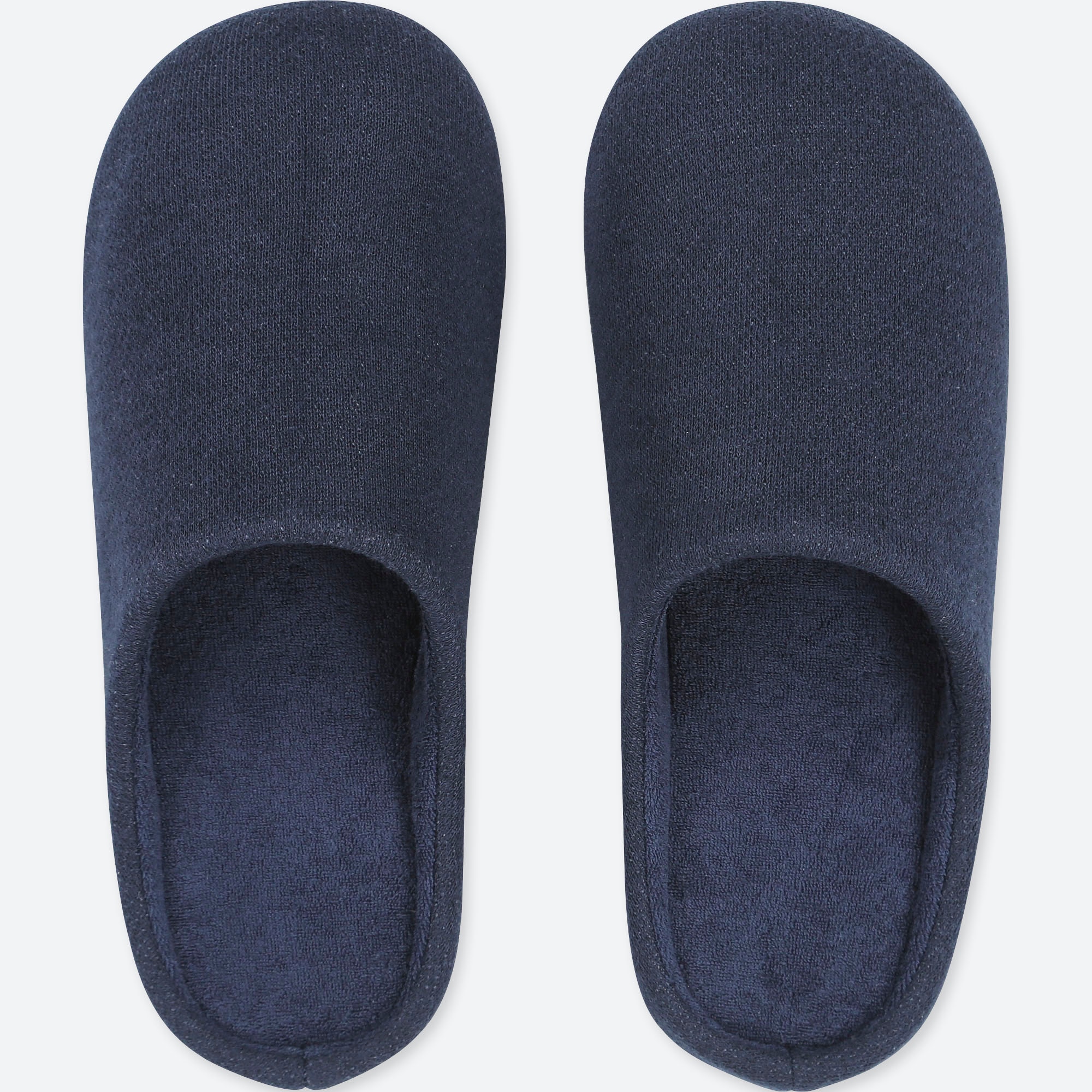 lavender crocs with fur